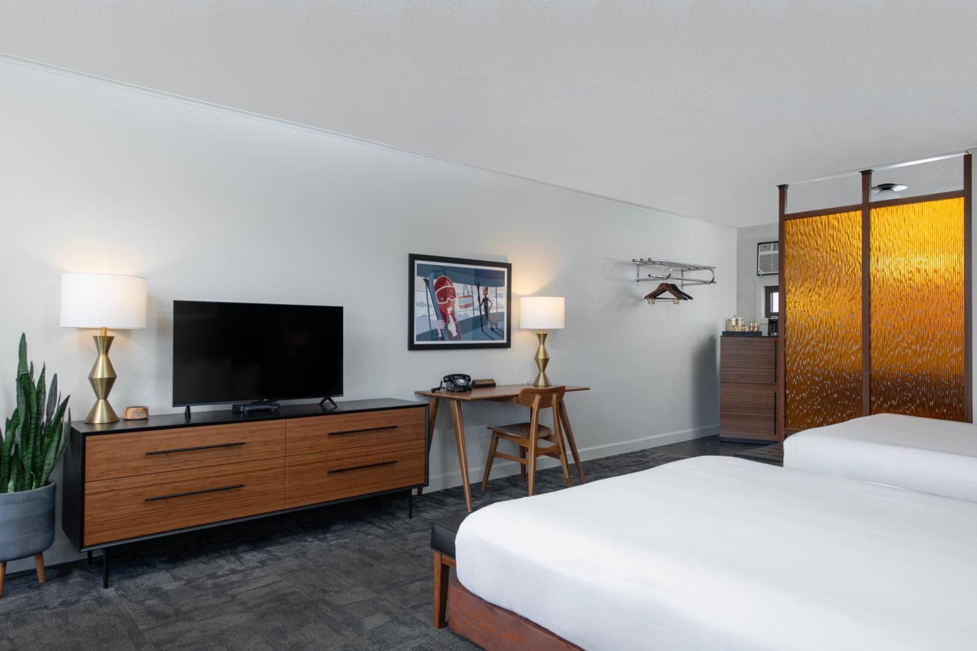Sapphire Motel Midtown Bozeman Exterior photo